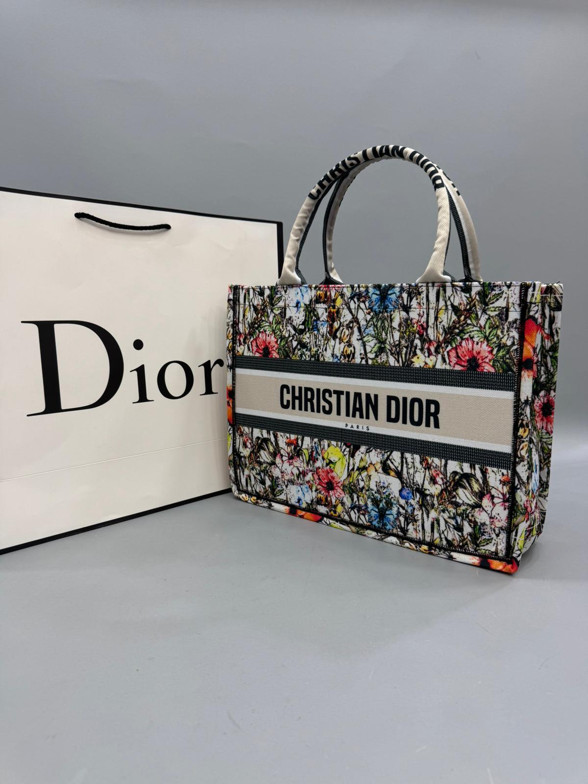 dior deri canta