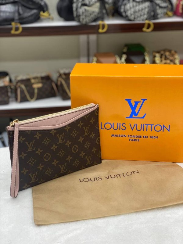 LV YAVRU CANTA
