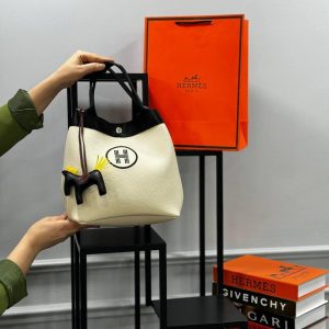 hermes kadin cantasi