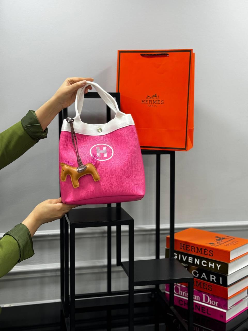 hermes kadin cantasi