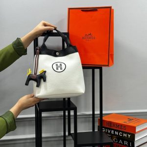 hermes kadin cantasi