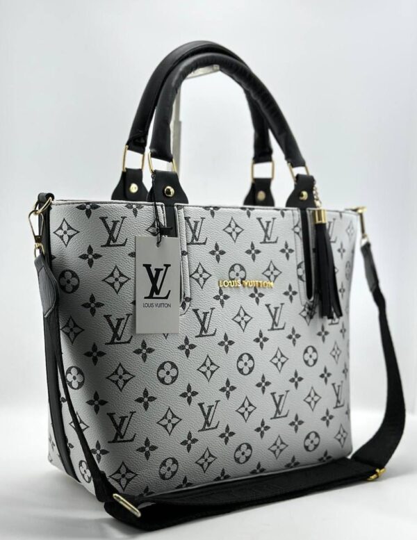 Louis Vuitton Geniş Çanta