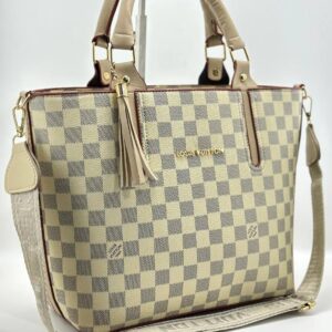 Louis Vuitton Geniş Çanta