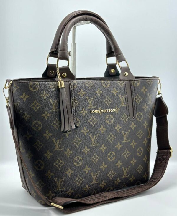 Louis Vuitton Geniş Çanta