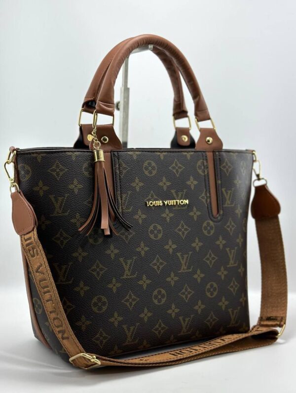 Louis Vuitton Geniş Çanta