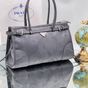 prada-kadin-toptan-cantasi