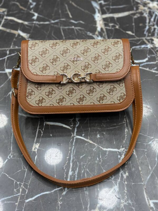 askılı guess canta
