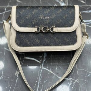 askılı guess canta