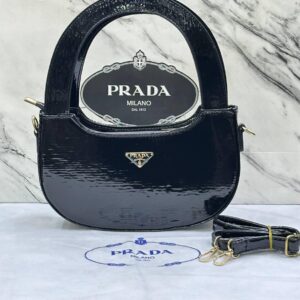 Prada Yeni Sezon Kadın Çantası