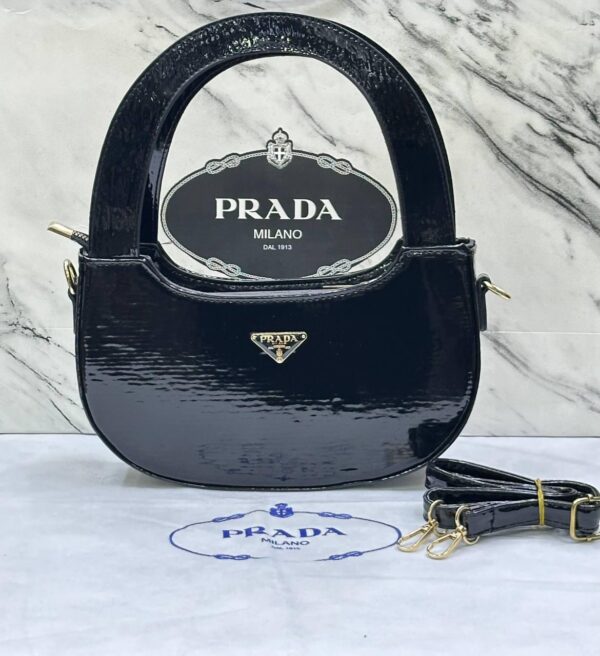 Prada Yeni Sezon Kadın Çantası