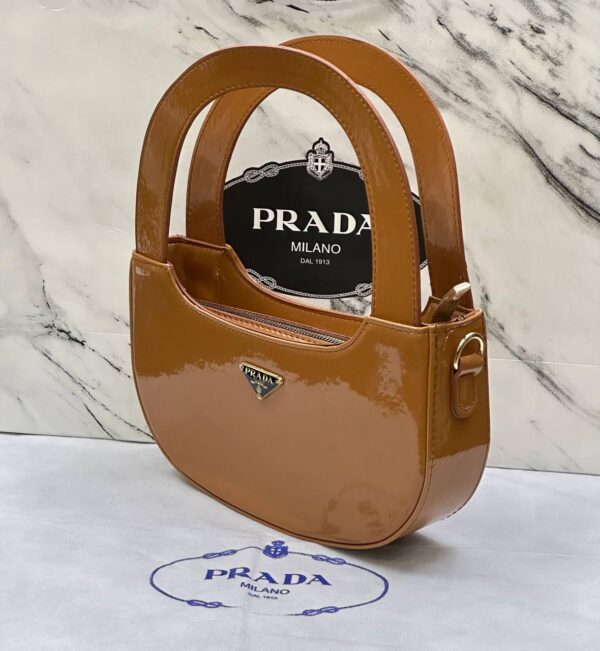 Prada Yeni Sezon Kadın Çantası