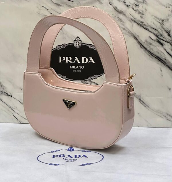 Prada Yeni Sezon Kadın Çantası