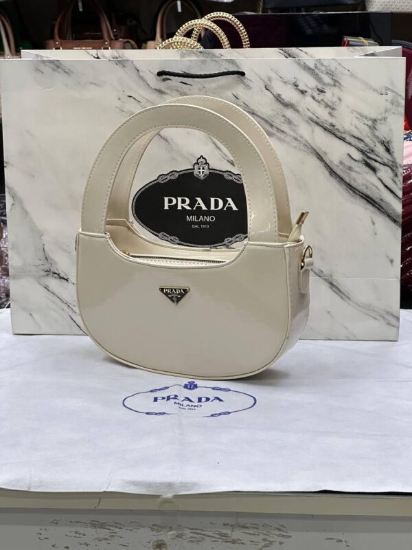 Prada Yeni Sezon Kadın Çantası