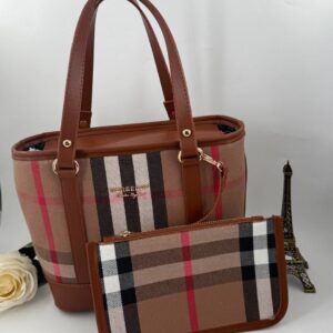 Burberry Kanvas Omuz Çantası